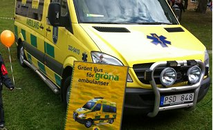 grønn ambulanse